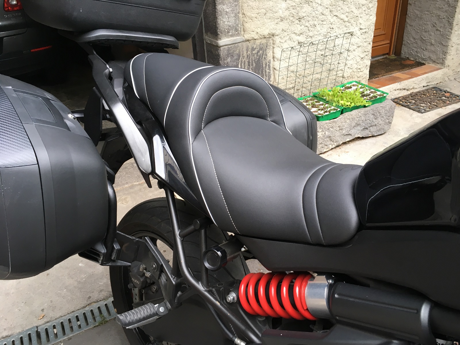reductor Recite Ryg, ryg, ryg del KAWASAKI VERSYS 650 [2007-2016] - Deluxe seats, petrol tank covers, tank  bags [Rates for: FRANCE]