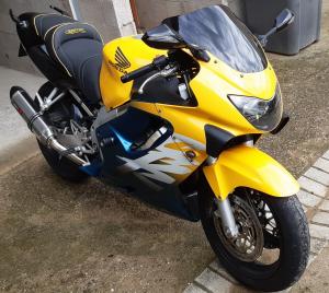 HONDA CBR 600 F 1999 2007 Deluxe seats petrol tank covers tank bags Rates for FRANCE