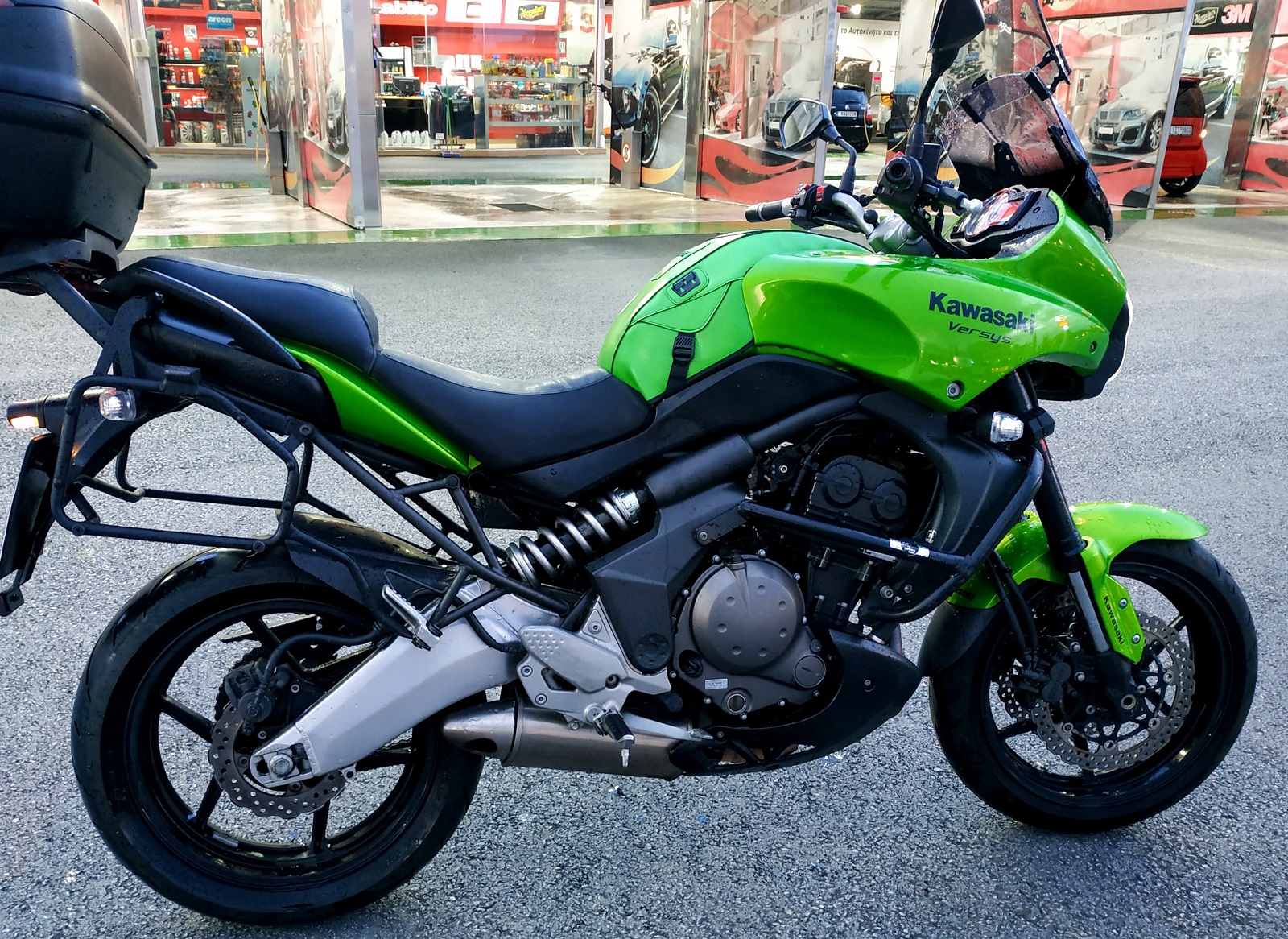 Betaling Valnød madras KAWASAKI VERSYS 650 [2007-2016] - Comfort zadels, tankhoes, tassen  [Tarieven voor: Nederland]