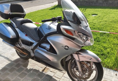 HONDA PAN EUROPEAN ST 1300 [>=2002]