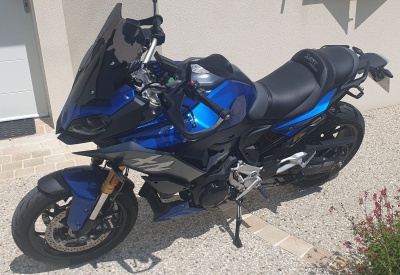 BMW F 900 XR