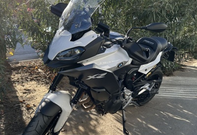 BMW F 900 XR