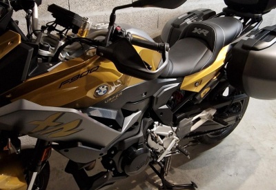 BMW F 900 XR
