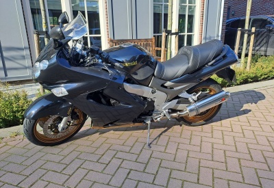 KAWASAKI ZZR 1200