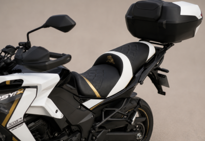 KAWASAKI VERSYS 1100