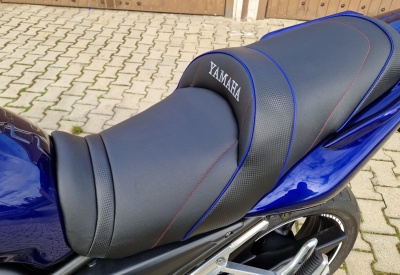 YAMAHA FAZER 1000 FZS