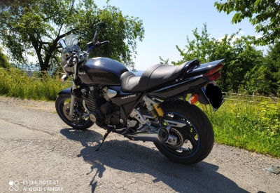 YAMAHA XJR 1300