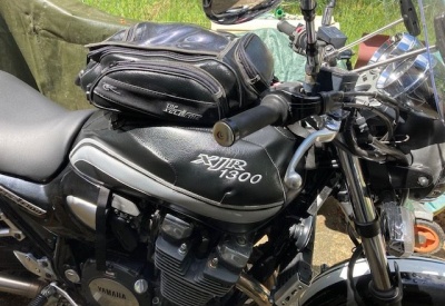 YAMAHA XJR 1300