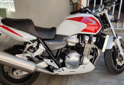 HONDA CB 1300