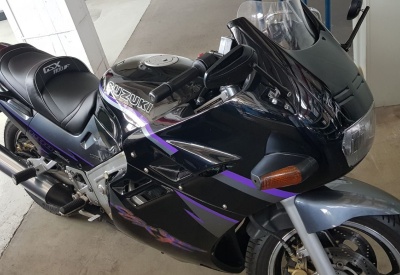 SUZUKI GSX 1100 F