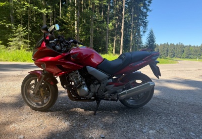 HONDA CBF 1000