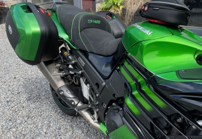 KAWASAKI ZZR 1400