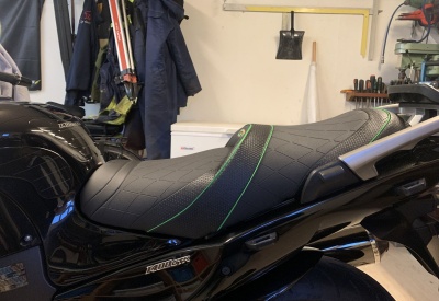 KAWASAKI GTR 1400