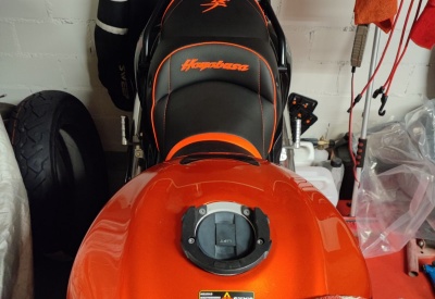 SUZUKI GSX-R 1300 HAYABUSA
