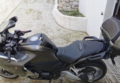 HONDA VFR 1200 F [>=2010]