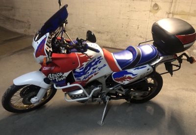 HONDA AFRICA TWIN XRV 750