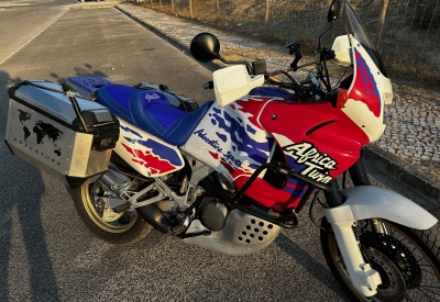 HONDA AFRICA TWIN XRV 750