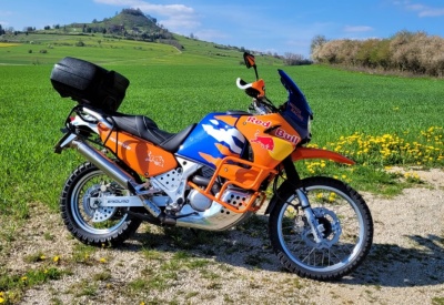 HONDA AFRICA TWIN XRV 750