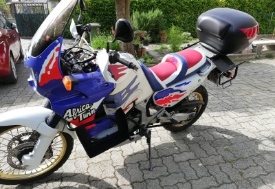 HONDA AFRICA TWIN XRV 750