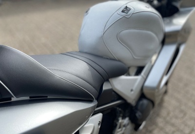 HONDA VFR 800 VTEC [>=2002]