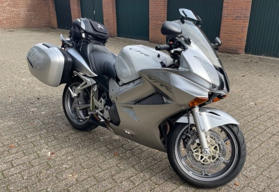 HONDA VFR 800 VTEC