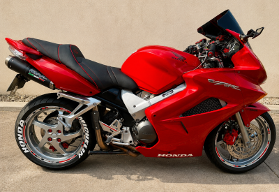 HONDA VFR 800 VTEC [>=2002]