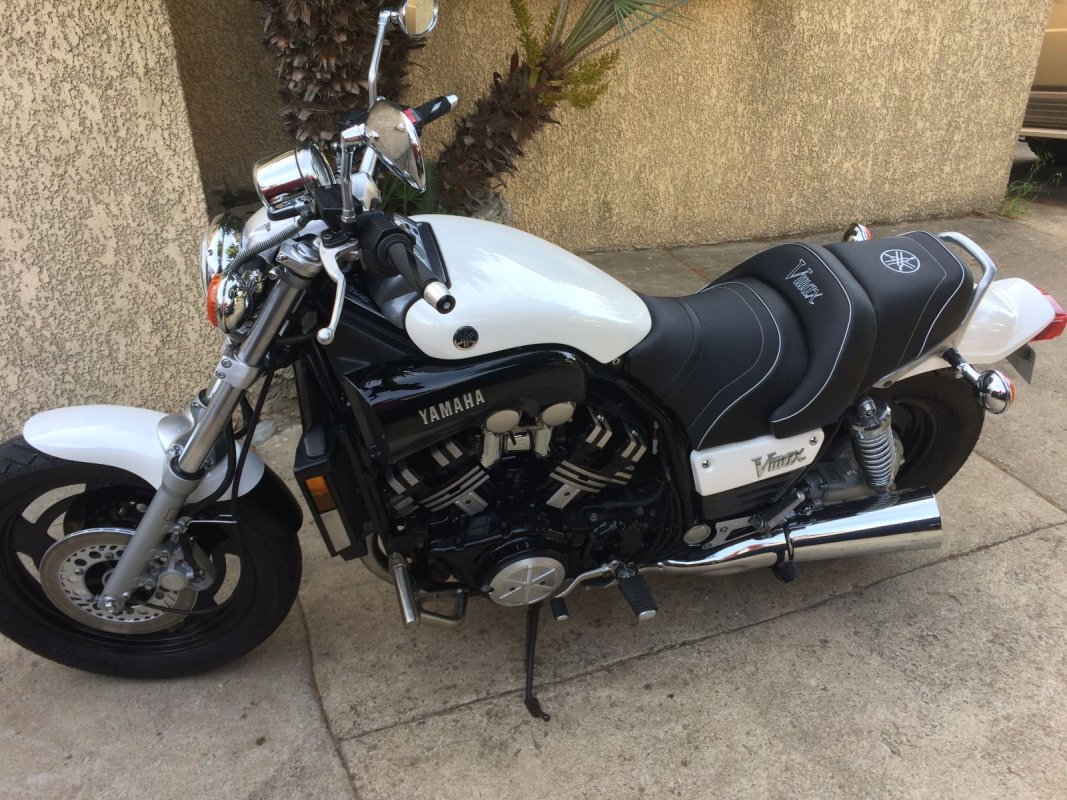 YAMAHA V-MAX 1200