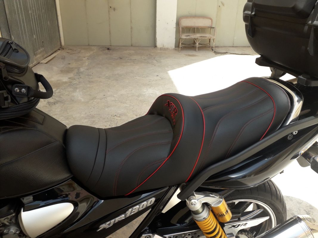 YAMAHA XJR 1300