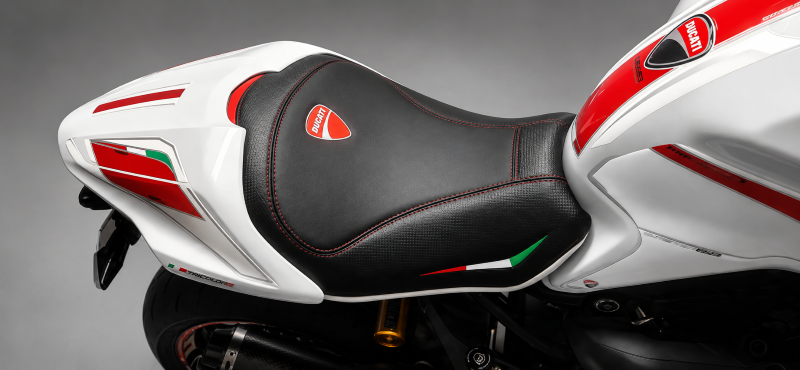 DUCATI MONSTER 1200