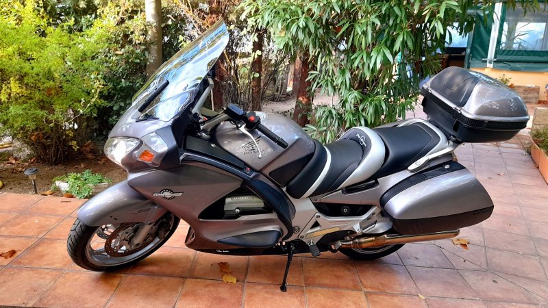 HONDA PAN EUROPEAN ST 1300