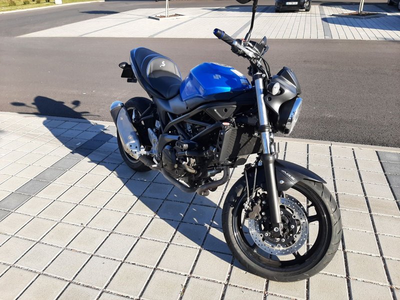 SUZUKI SV 650