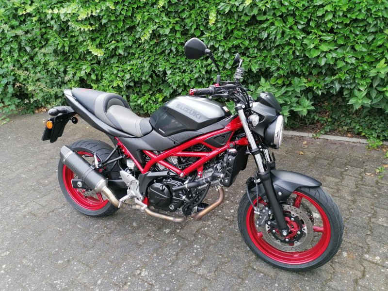 SUZUKI SV 650