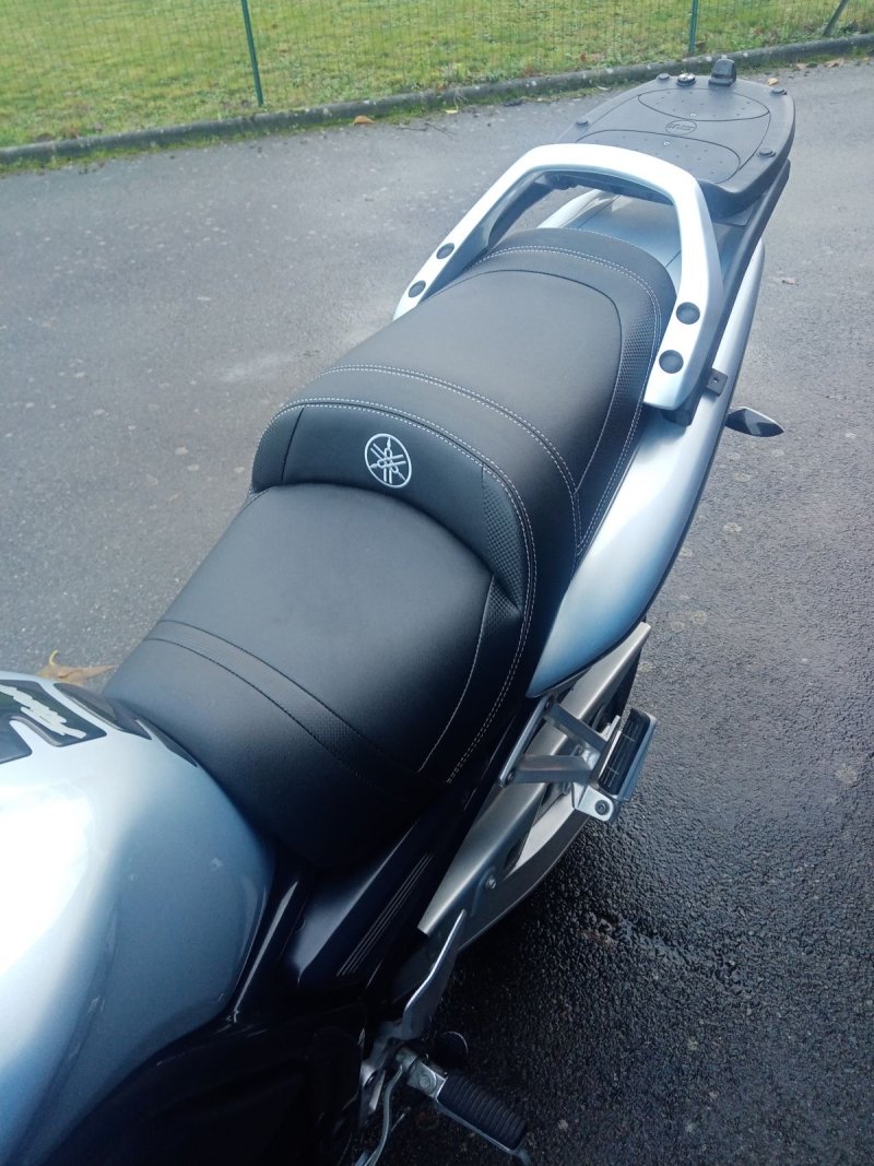 YAMAHA FAZER 600
