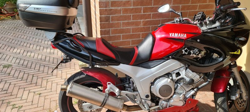 YAMAHA TDM 850
