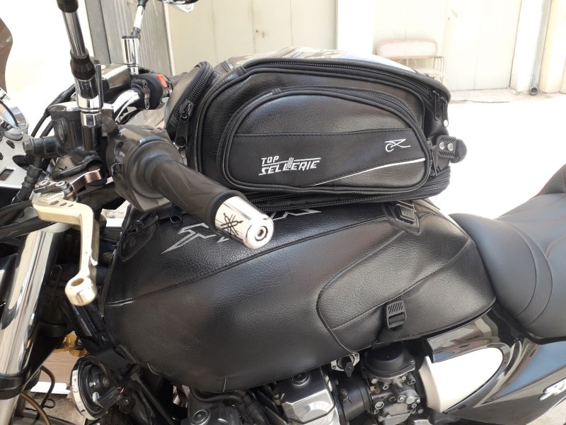 YAMAHA XJR 1300