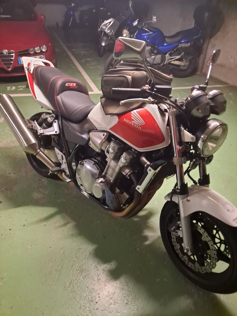 HONDA CB 1300
