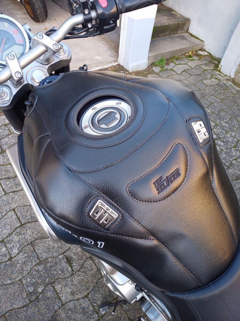 YAMAHA MT-01