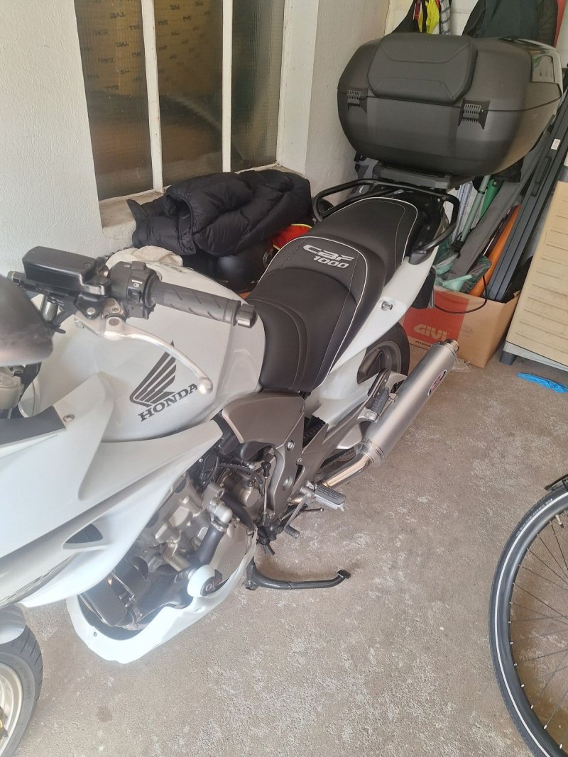 HONDA CBF 1000