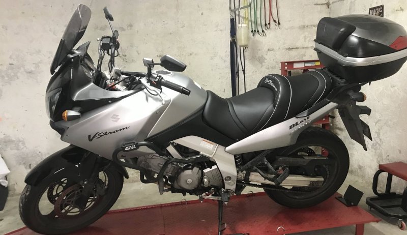 SUZUKI V-STROM DL 650