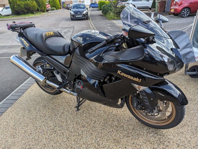KAWASAKI ZZR 1400