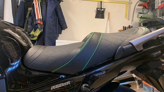 KAWASAKI GTR 1400