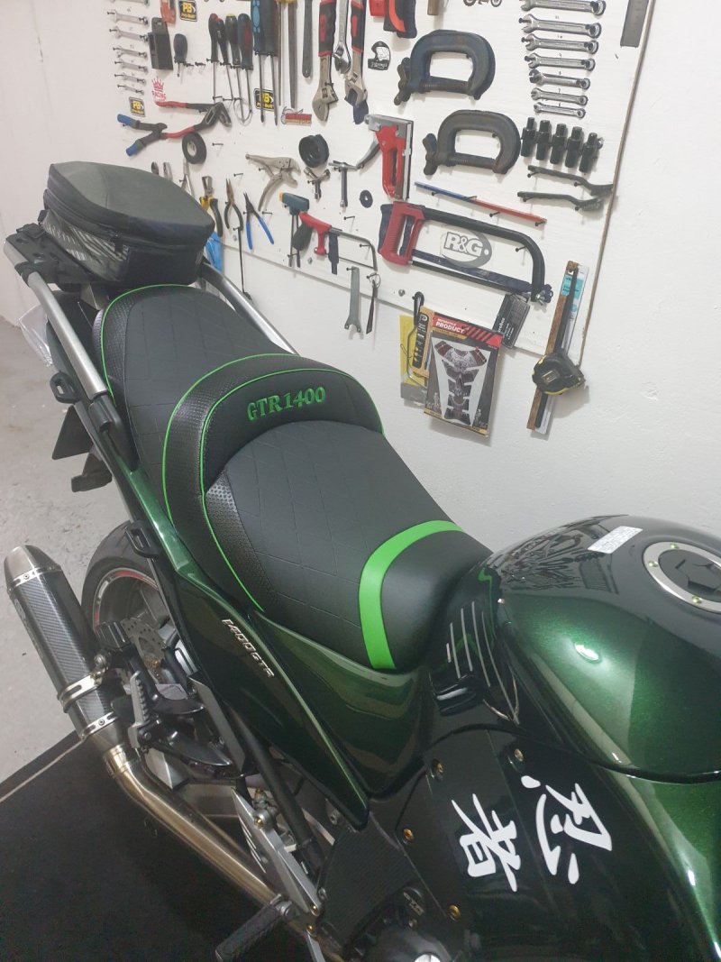 KAWASAKI GTR 1400