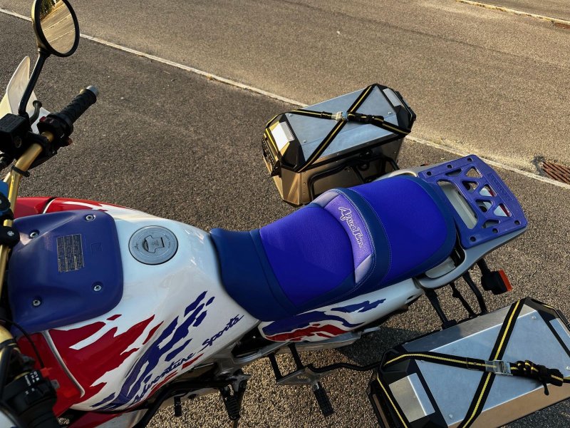 HONDA AFRICA TWIN XRV 750