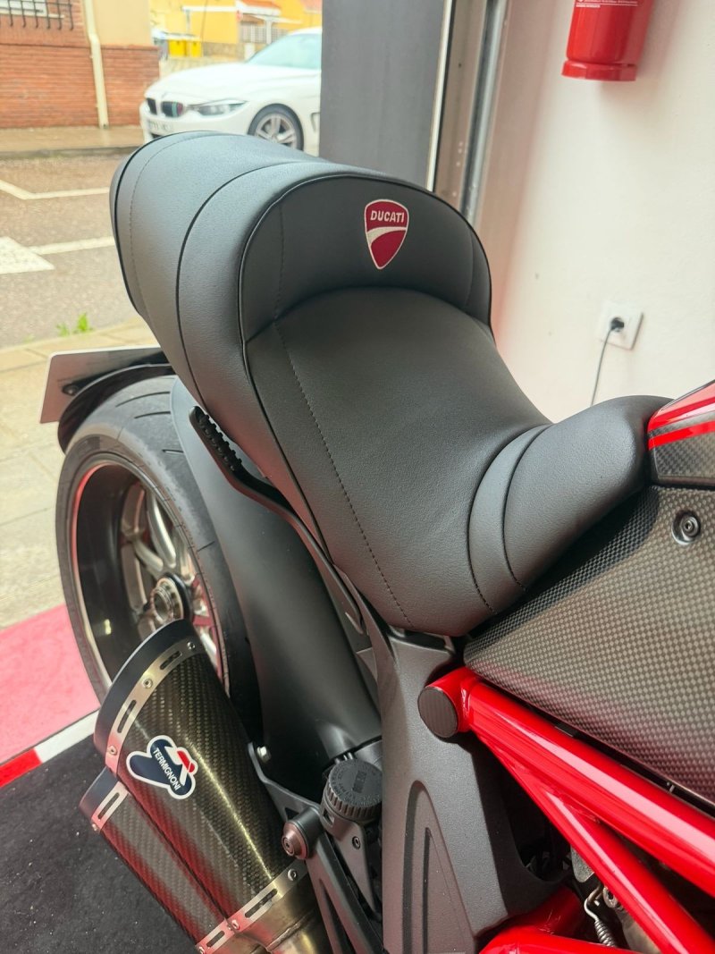 DUCATI DIAVEL