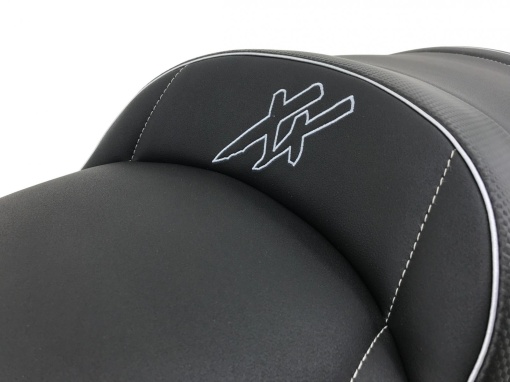 Deluxe seat4