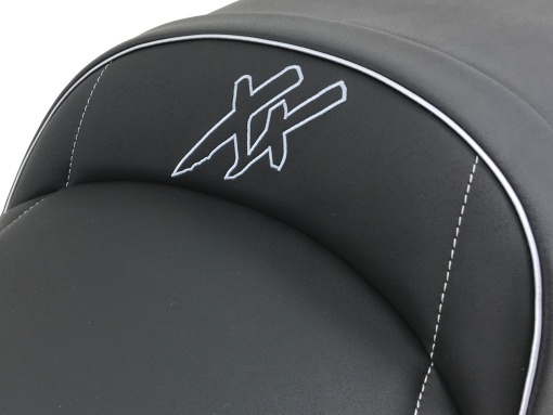 Deluxe seat4