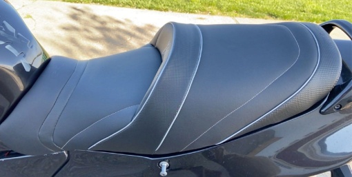 Deluxe seat6