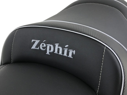 Deluxe seat4