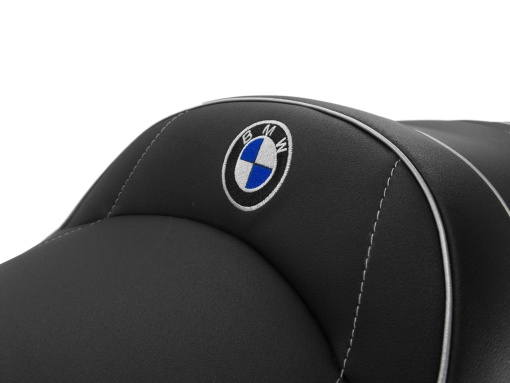 Deluxe seat4