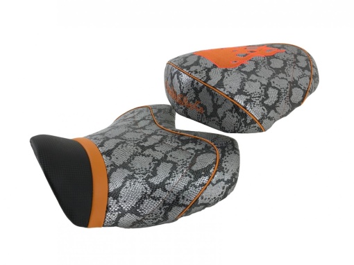 Deluxe seat1